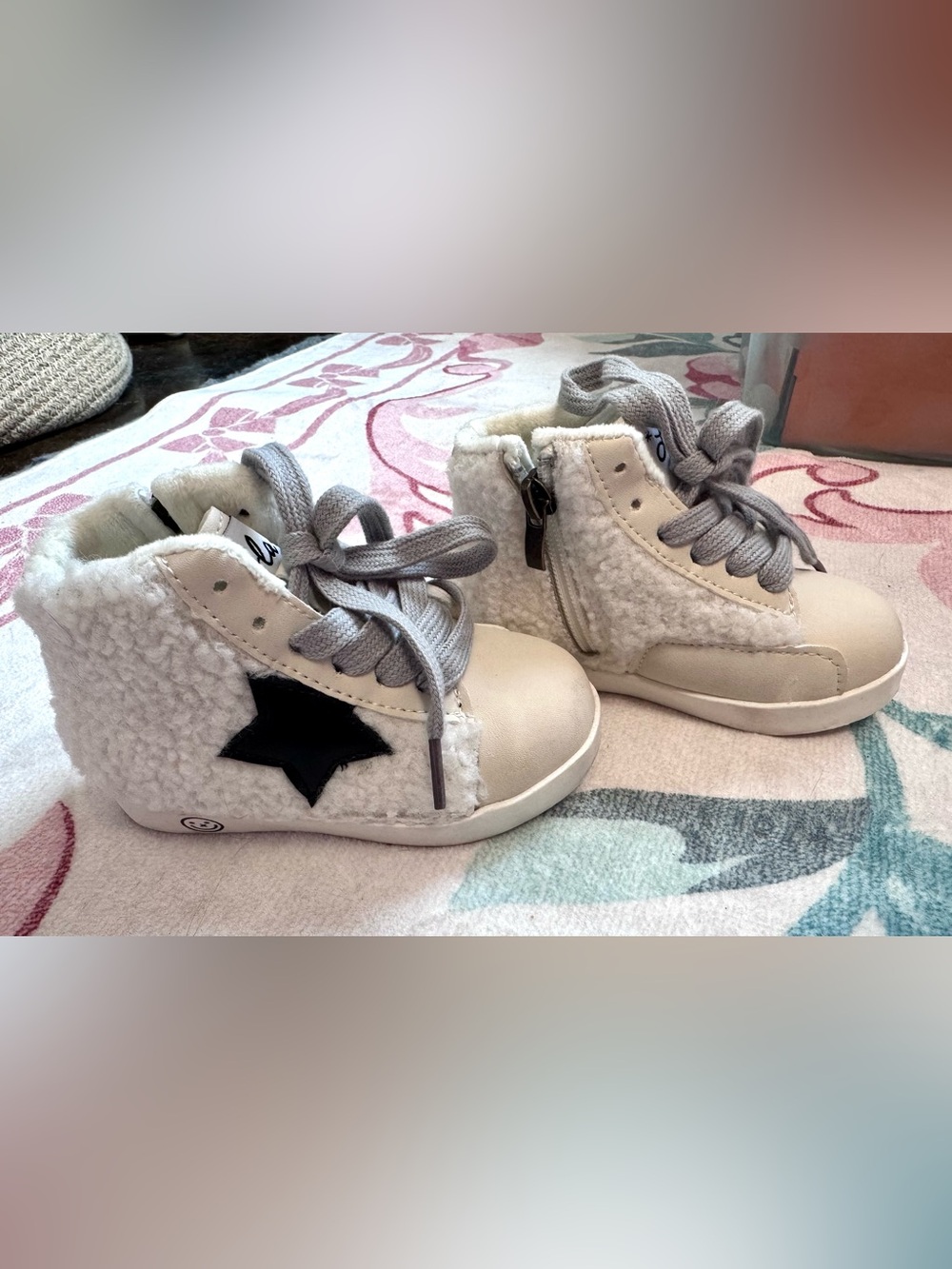 Lola + The Boys Cream High-Top Sneakers with Black Star